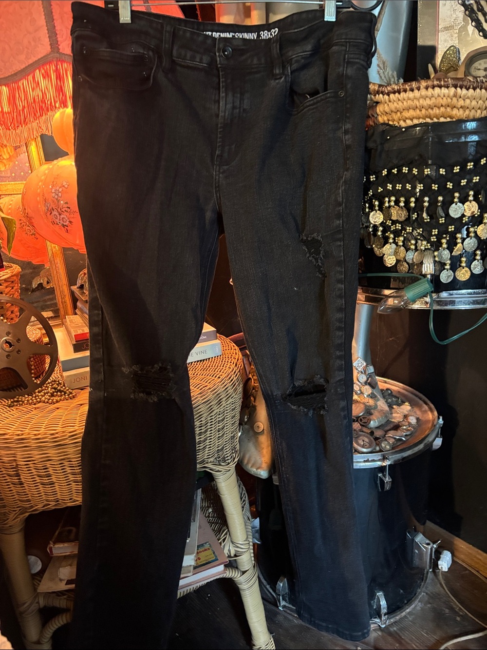 Men's Hot Topic Skinny Black Distressed Jeans